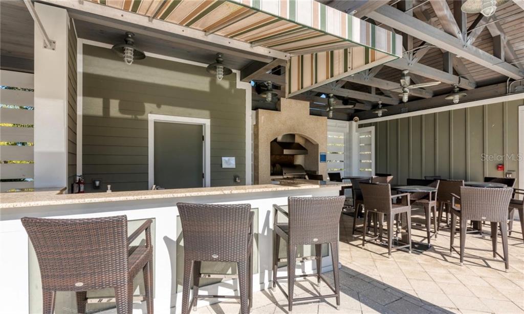 395 Aruba Circle, Unit 203 Bradenton, FL 34209 - Photo 30 of 34