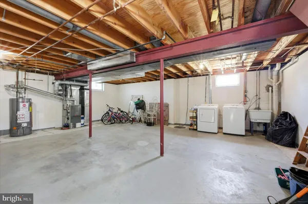 $399,000 | 234 Broomall Street, Folsom, PA 19033