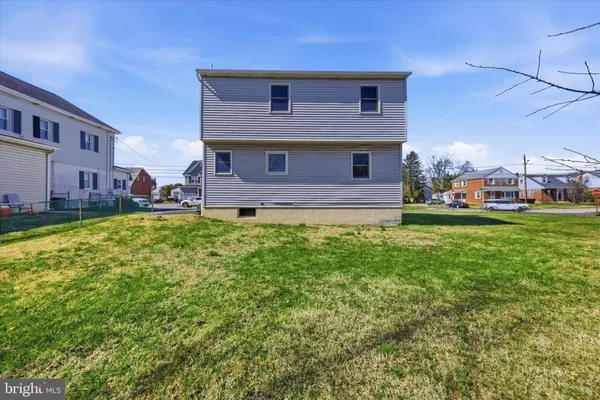 $399,000 | 234 Broomall Street, Folsom, PA 19033