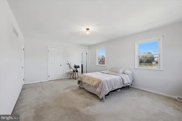 $399,000 | 234 Broomall Street, Folsom, PA 19033