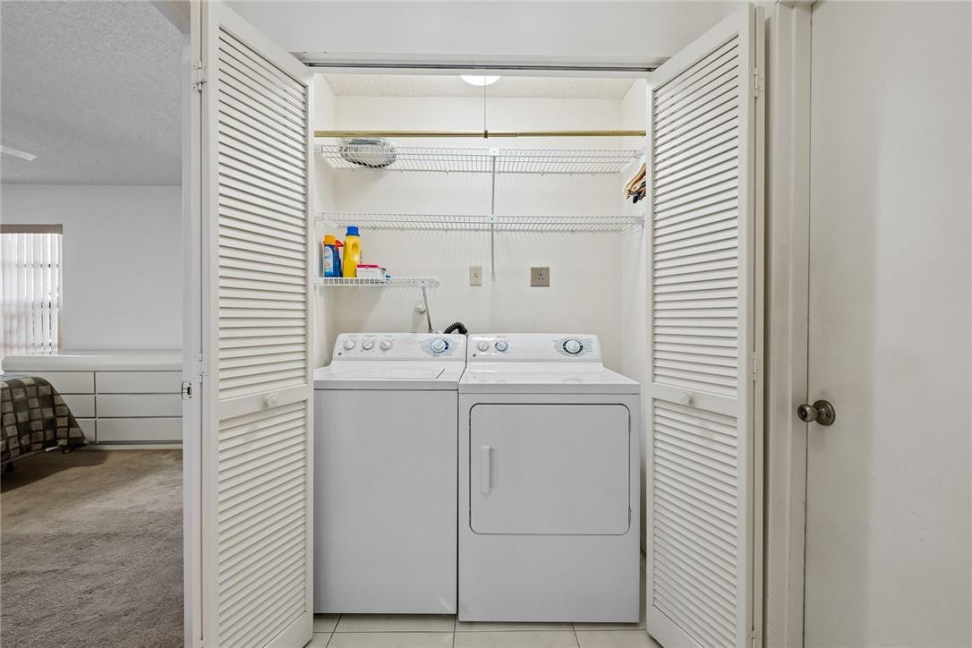 21362 Bridgeview Drive Boca Raton, FL 33428 - Photo 14 of 31 Inside Laundry