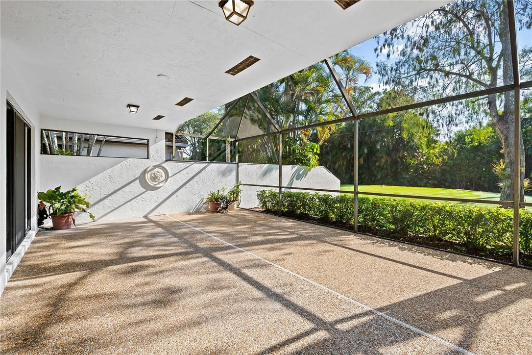 21362 Bridgeview Drive Boca Raton, FL 33428 - Photo 17 of 31 Screened in Patio
