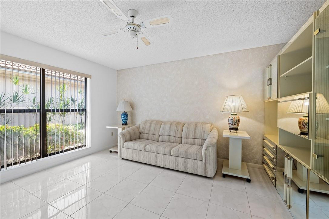 21362 Bridgeview Drive Boca Raton, FL 33428 - Photo 28 of 31 Photo 28