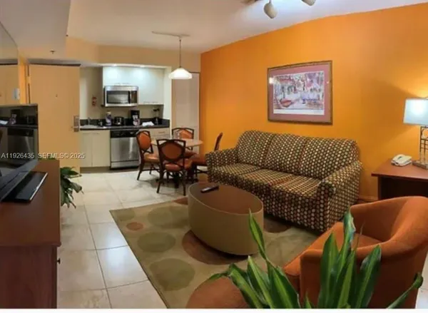 $1,700 | 16690 Blatt Boulevard, Unit B, Weston, FL 33326