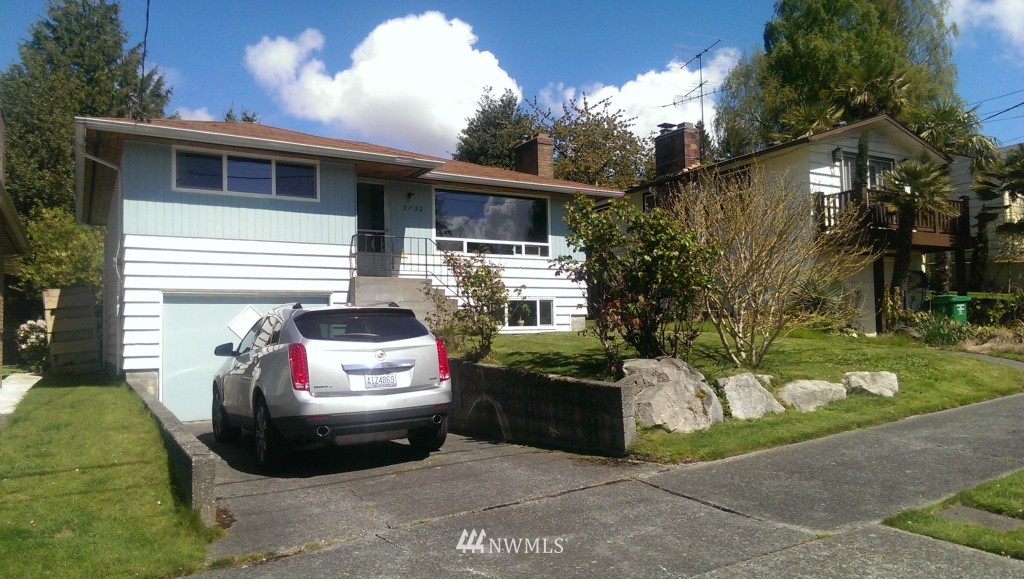 3732 Southwest Ida Street Seattle, WA 98126 - Photo 2 of 22 Gallery Image 2