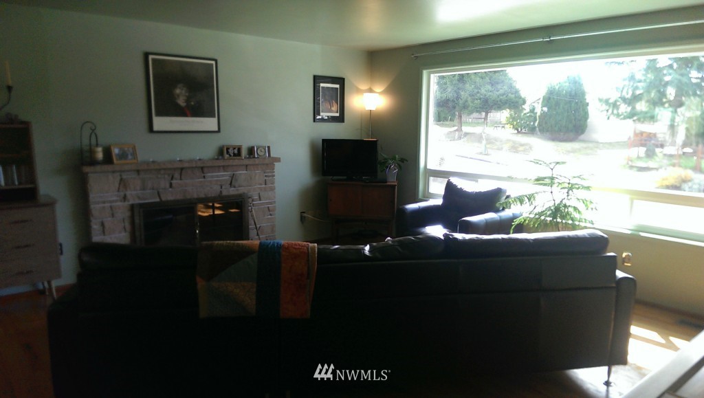 3732 Southwest Ida Street Seattle, WA 98126 - Photo 6 of 22 Gallery Image 6