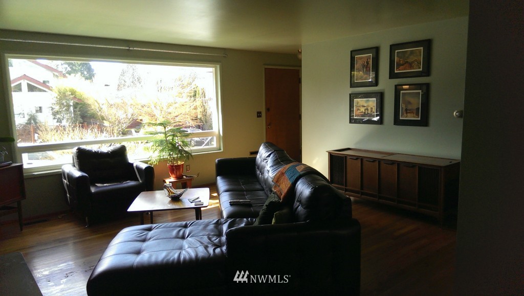 3732 Southwest Ida Street Seattle, WA 98126 - Photo 7 of 22 Gallery Image 7