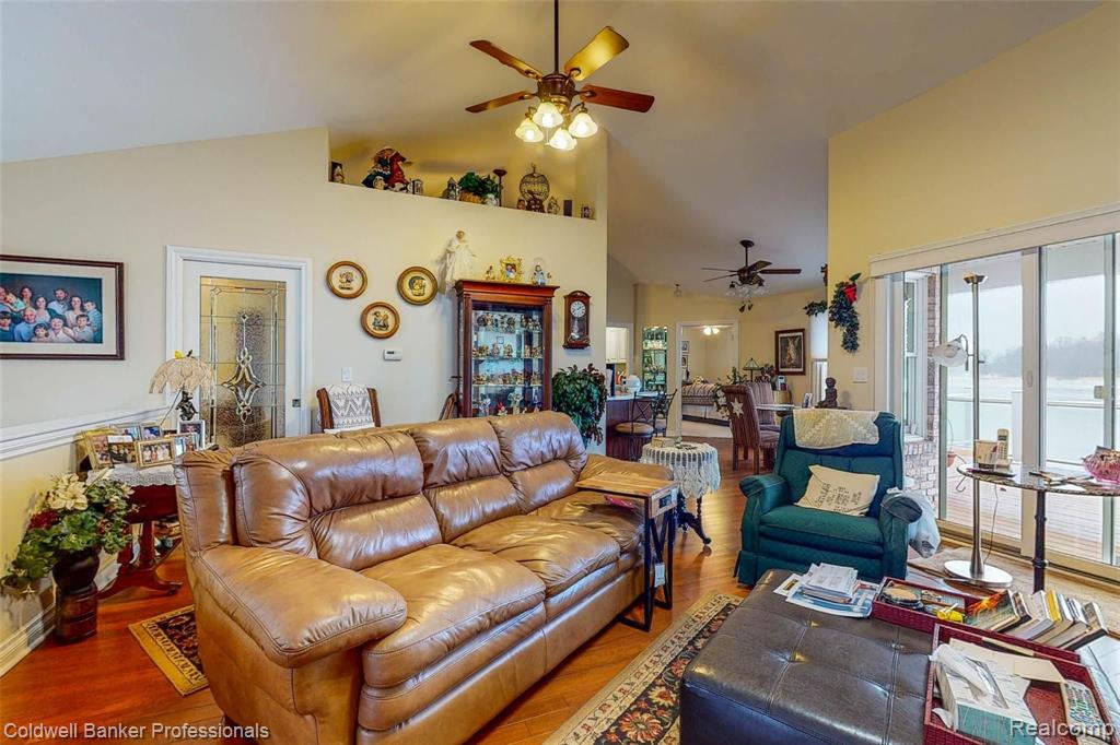 6576 Bennett Lake Road Fenton, MI 48430 - Photo 5 of 46 Gallery Image 5