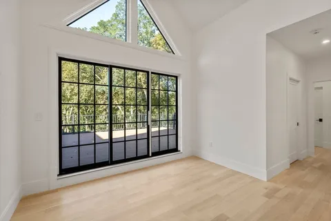 $2,999,000 | 365 Worcester Street, Wellesley, MA 02481