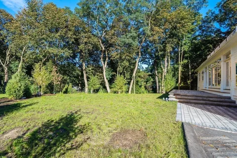 $2,999,000 | 365 Worcester Street, Wellesley, MA 02481