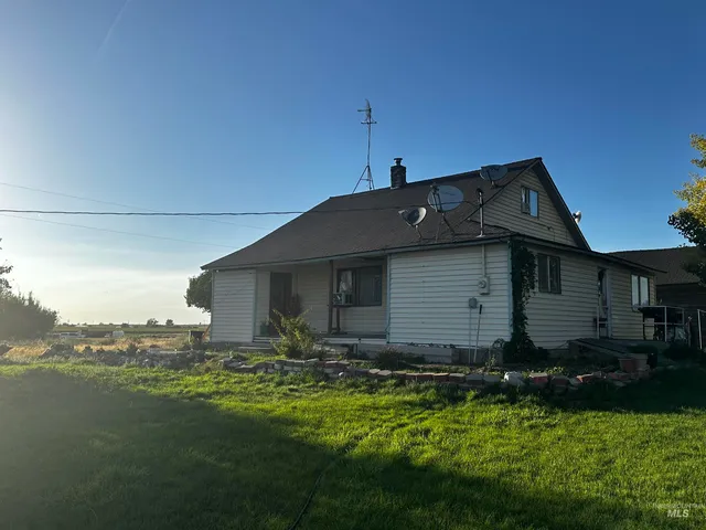 $220,000 | 410 West Nez Perce Avenue, Richfield, ID 83349