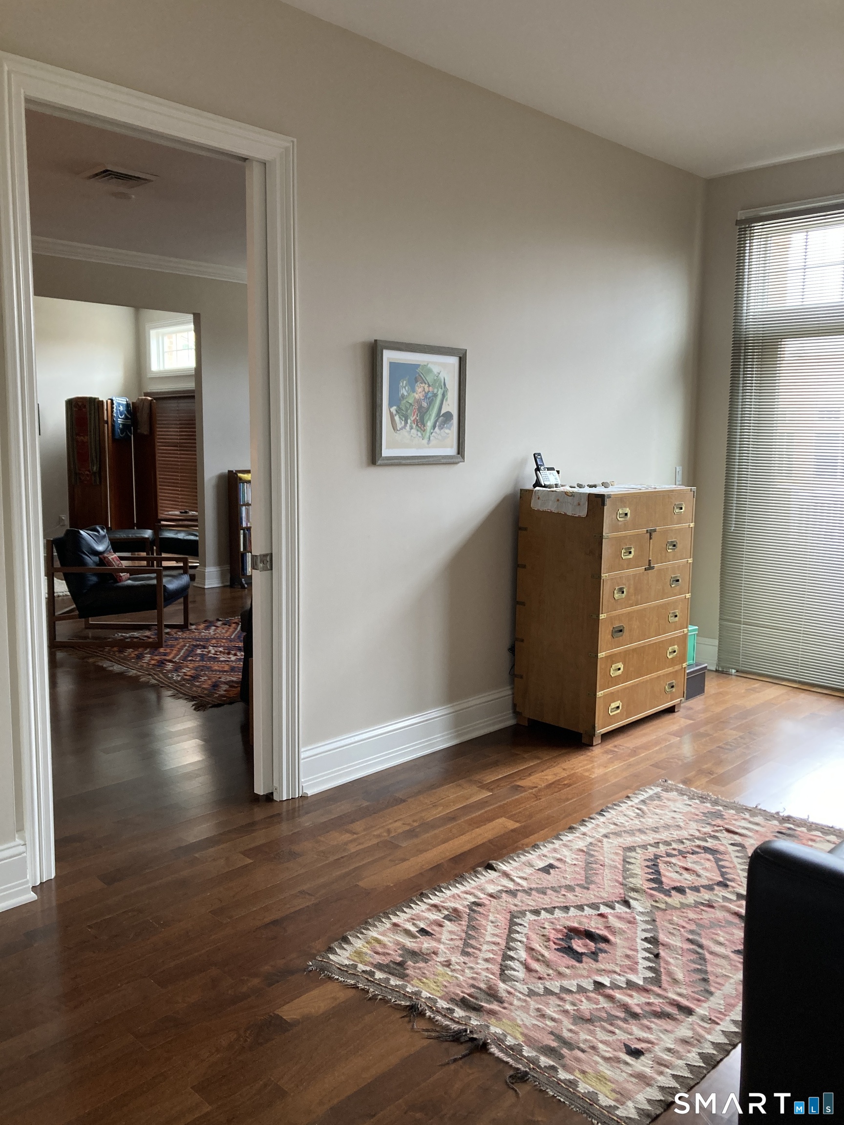 75 Stone Ridge Way, Unit 3A Fairfield, CT 06824 - Photo 11 of 27 a view of a livingroom with wooden floor