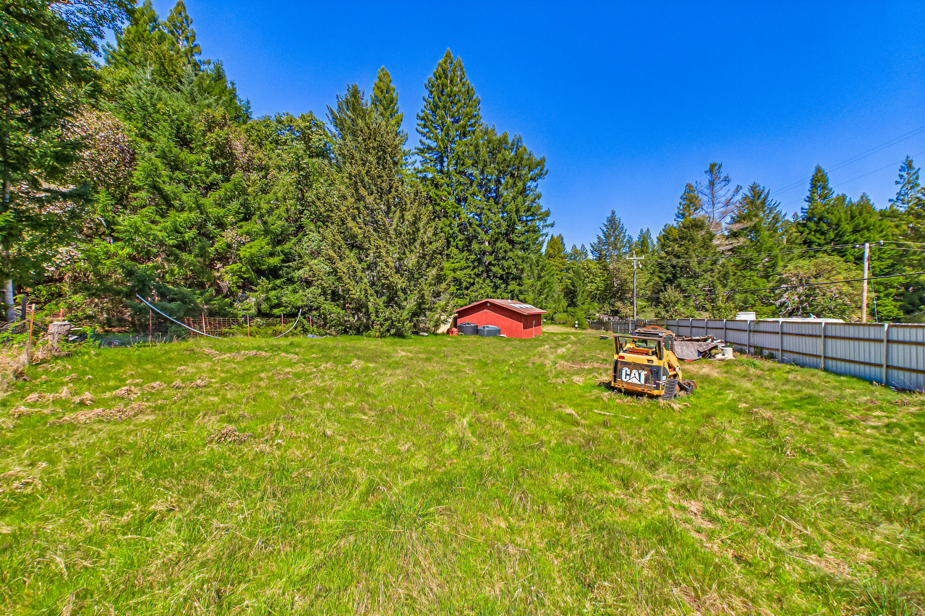 290 Green House Road Whitethorn, CA 95589 - Photo 12 of 73