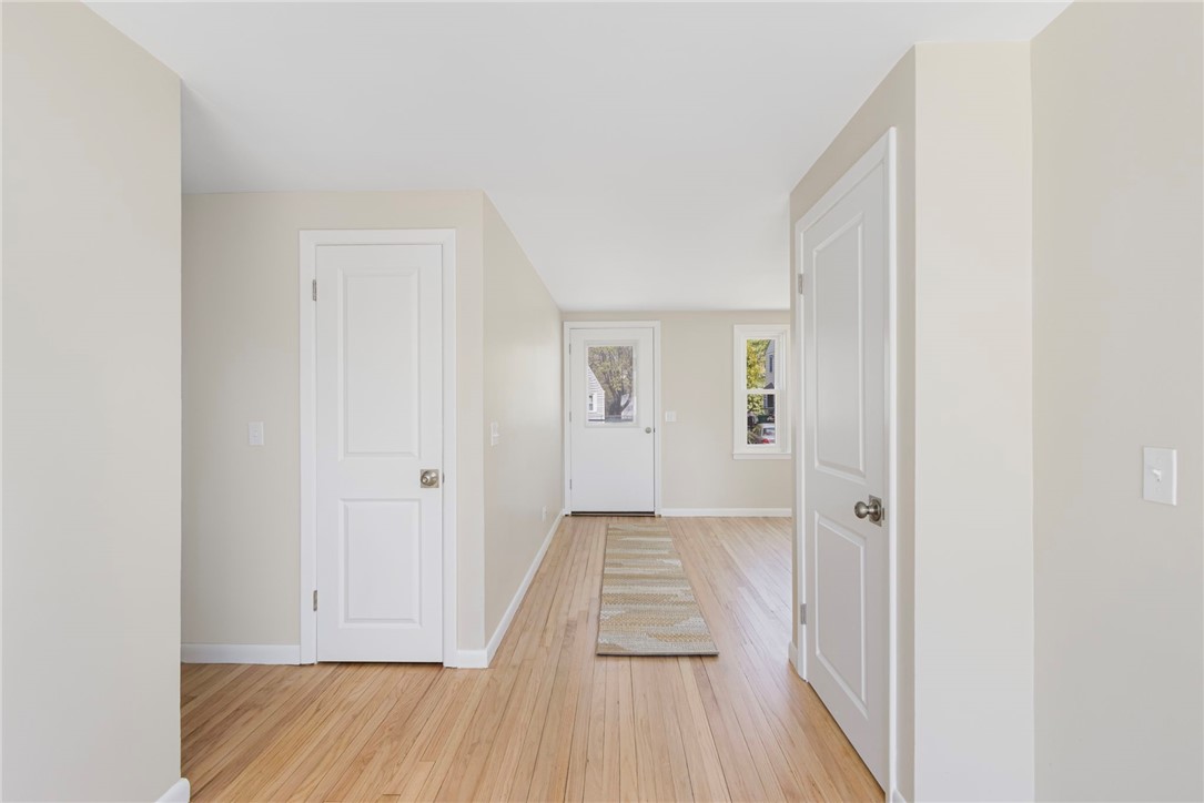 44 Ideal Court Warwick, RI 02818 - Photo 8 of 25