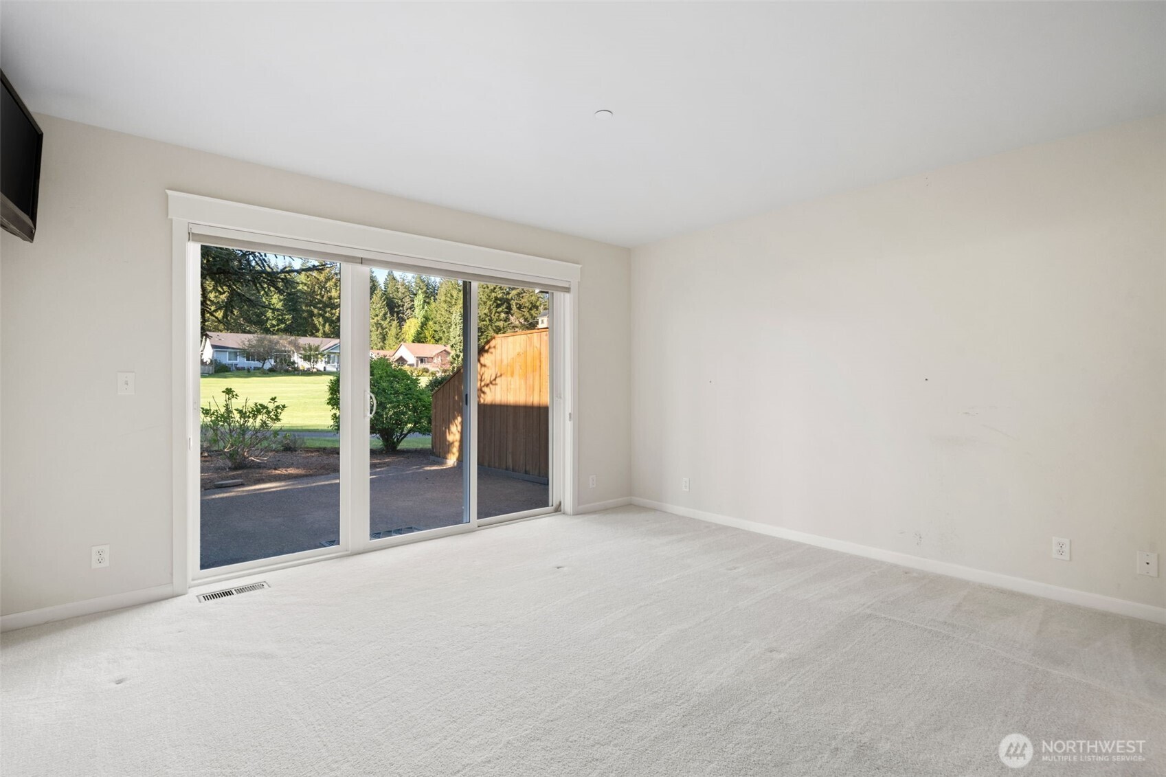 160 East Soderberg Road, Unit C7 Allyn, WA 98524 - Photo 20 of 39