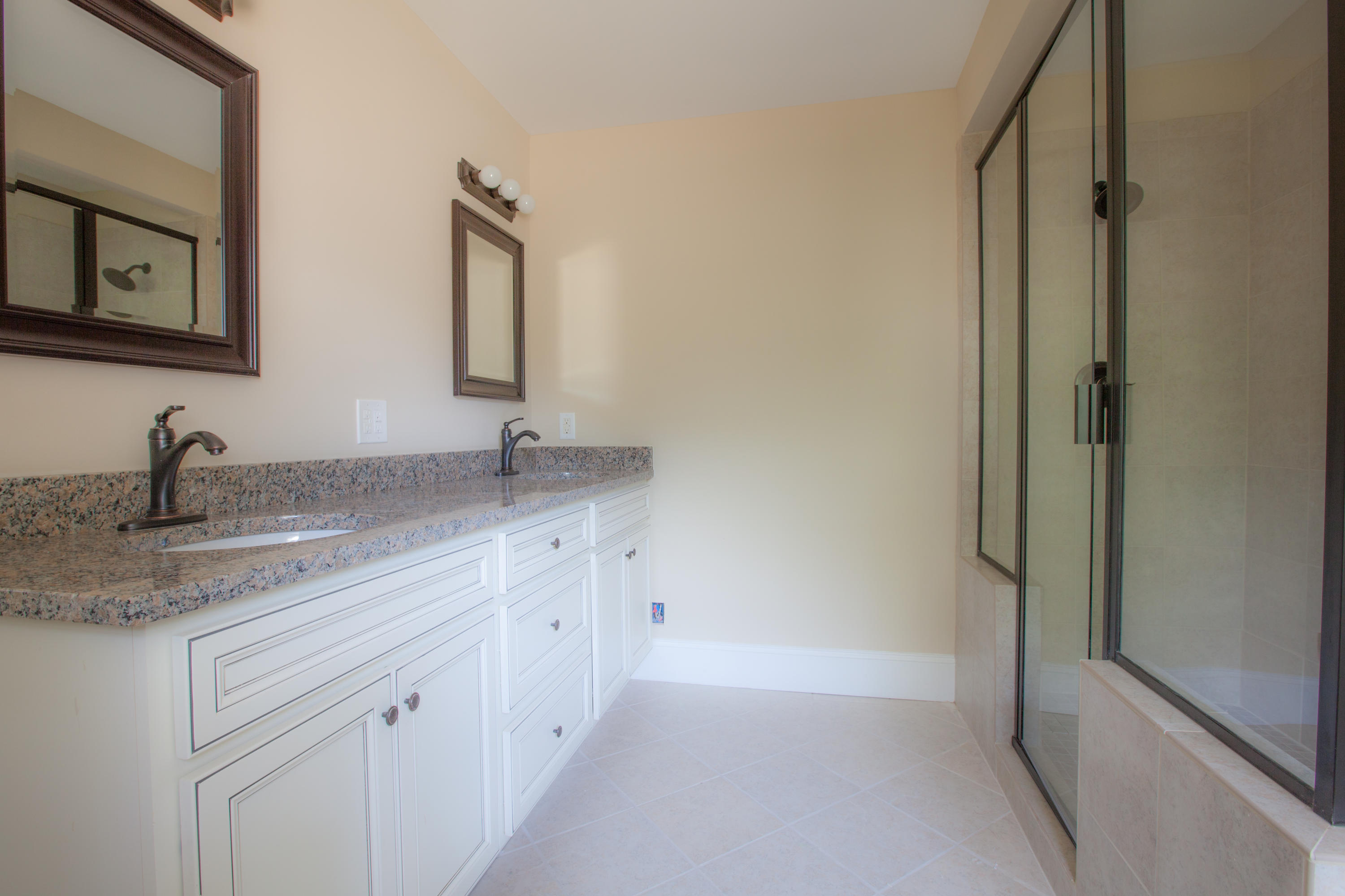 2306 Wofford Road Charleston, SC 29414 - Photo 15 of 17 Ki-Jana Carter (28 of 30).jpg