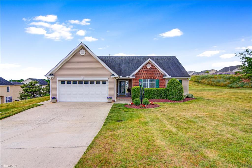 6041 Evans Mill Road High Point, NC 27265 - Photo 2 of 32 Gallery Image 2