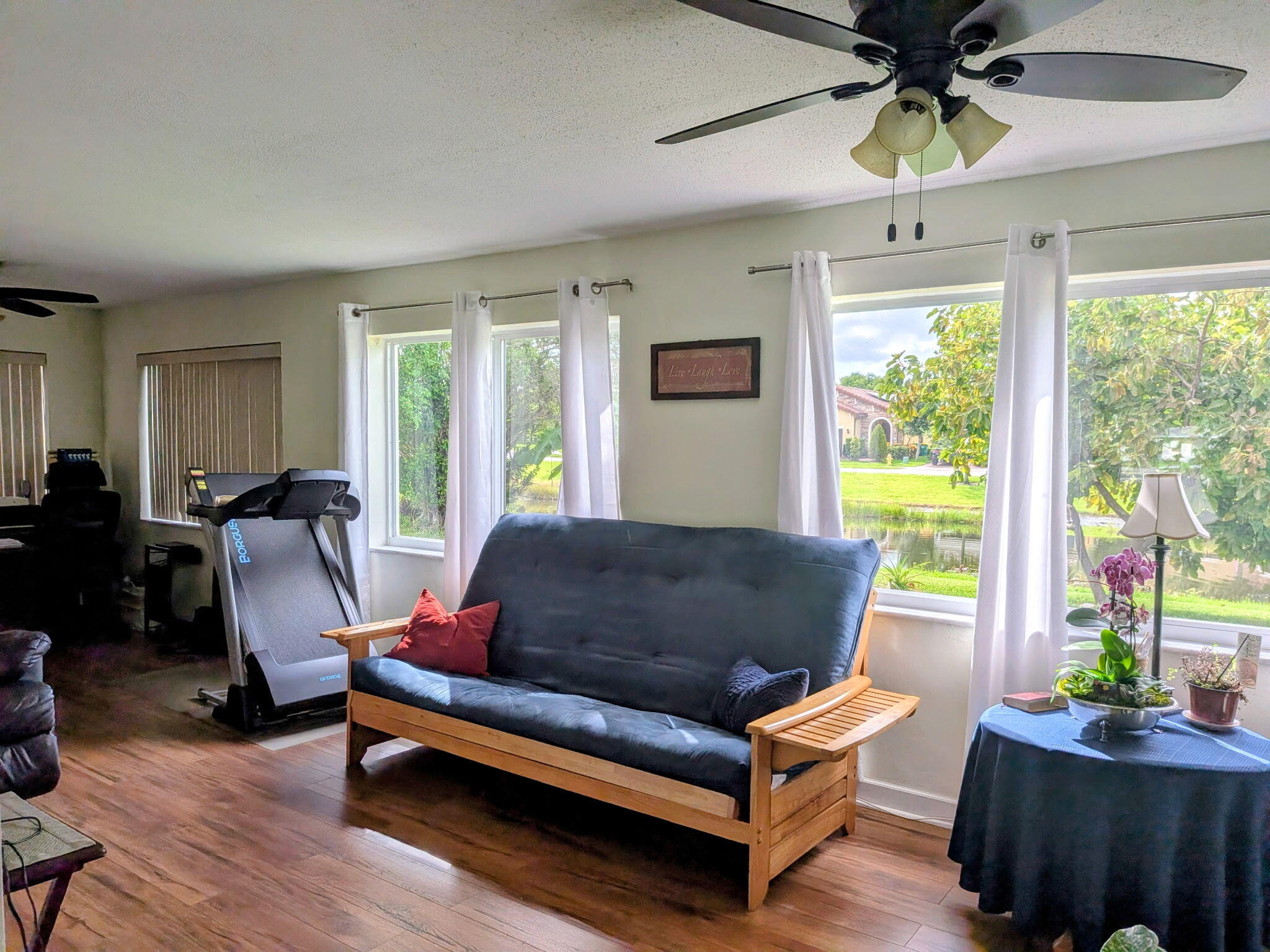 4914 Northwest 49th Road Tamarac, FL 33319 - Photo 8 of 19 4914 NW 49th Road - Florida Room 2