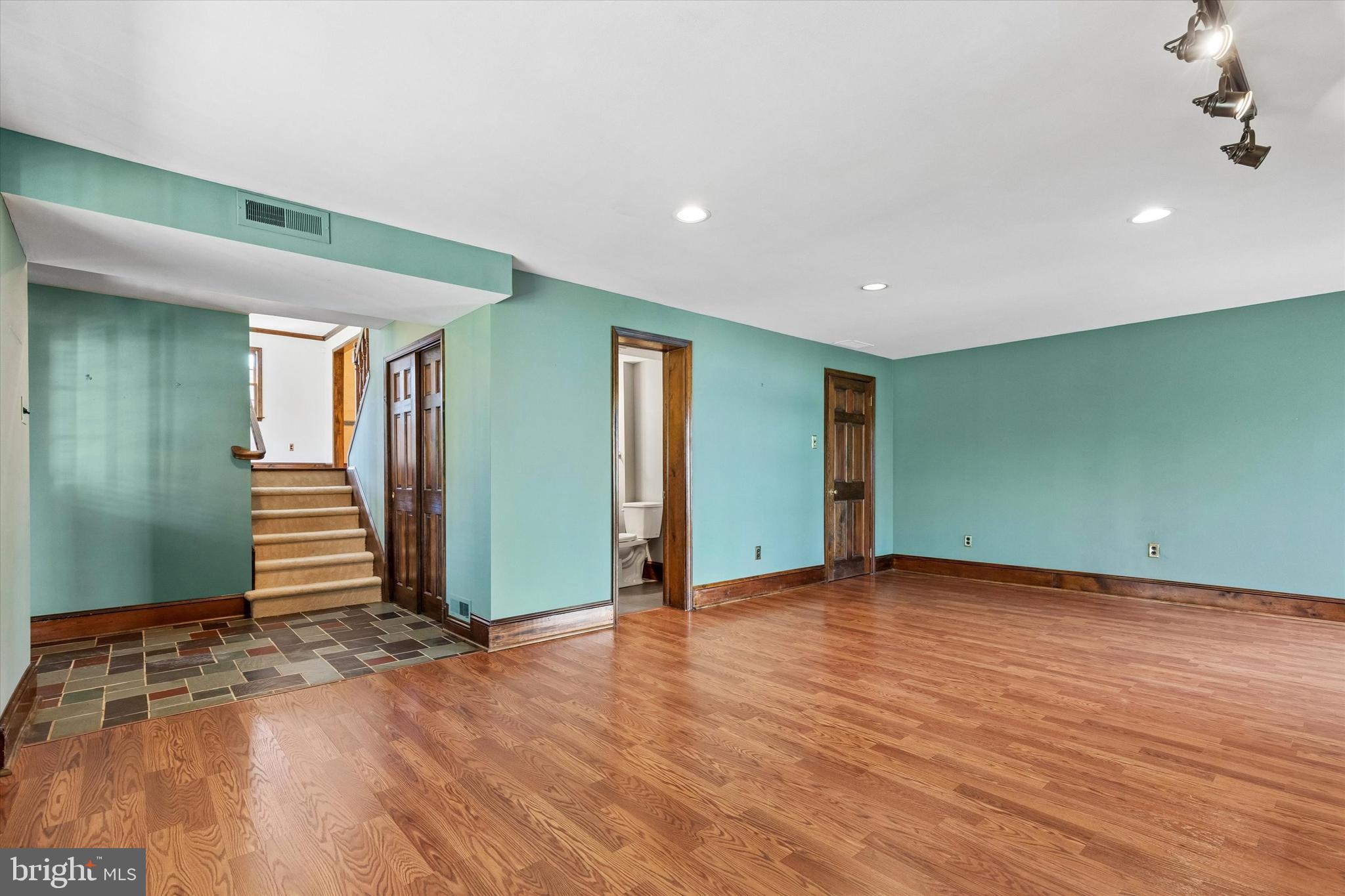 2312 Turk Road Doylestown, PA 18901 - Photo 9 of 35 Den/Family Room