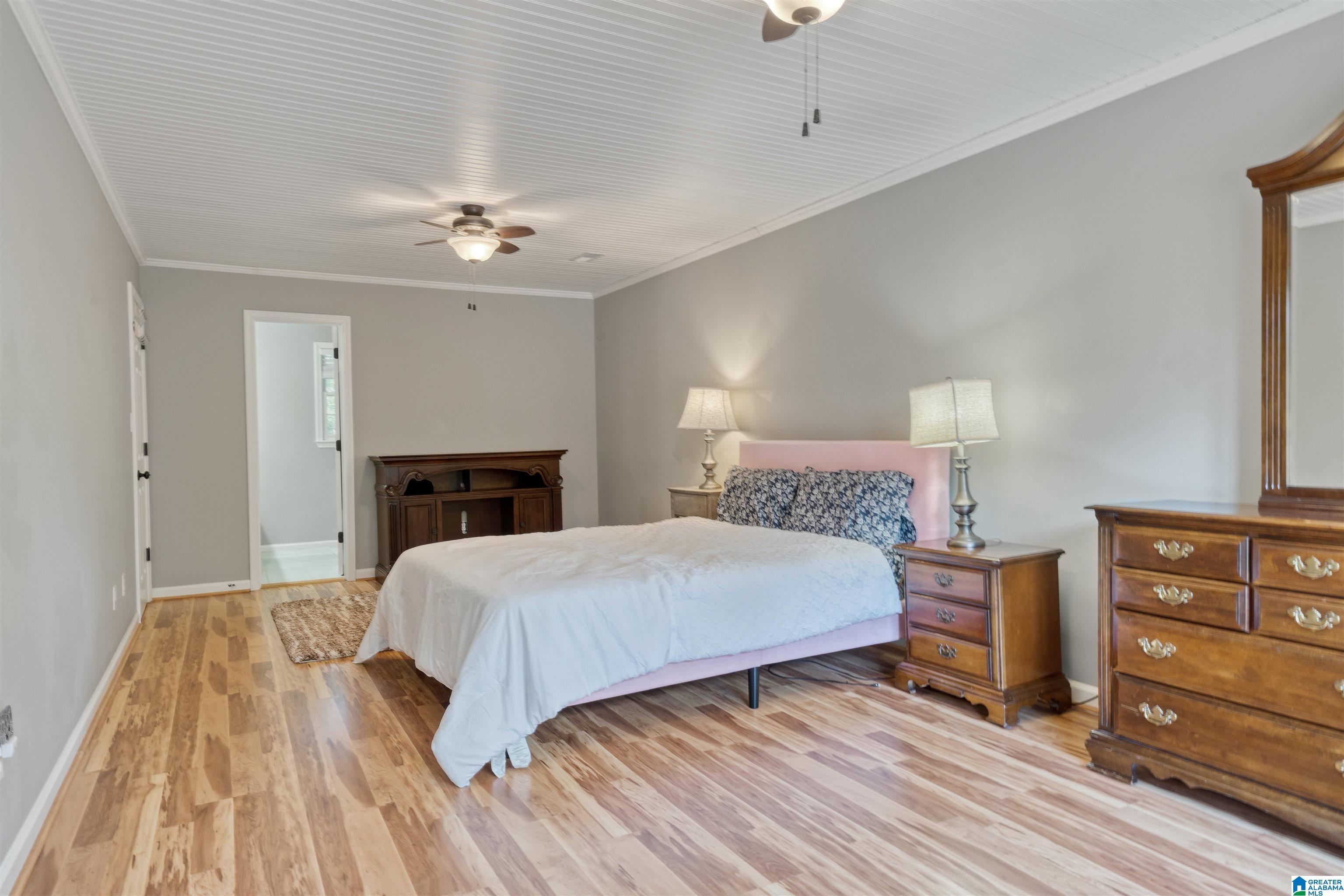 897 Mountain Ridge Drive Birmingham, AL 35209 - Photo 19 of 42