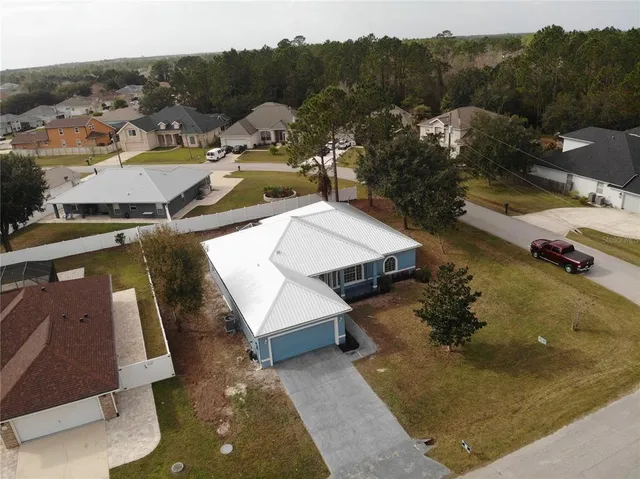 $335,000 | 10 Lewis Shire Place, Palm Coast, FL 32137