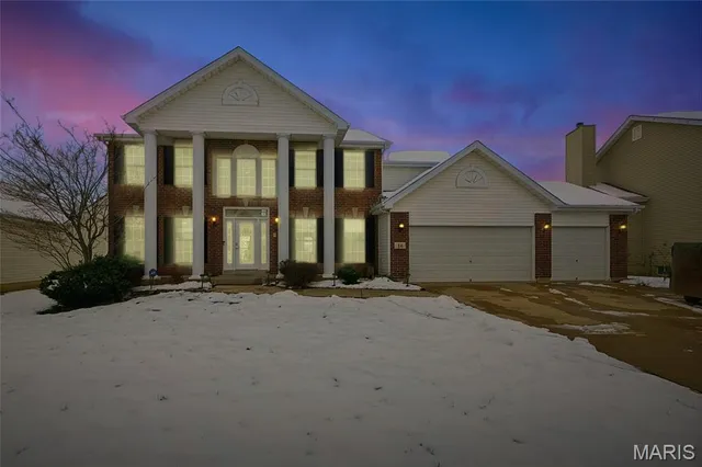 $549,000 | 14 Sea Pines Court, O'Fallon, MO 63376