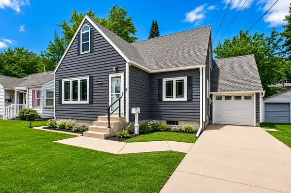 $229,900 | 1334 Dunham Street, Albert Lea, MN 56007