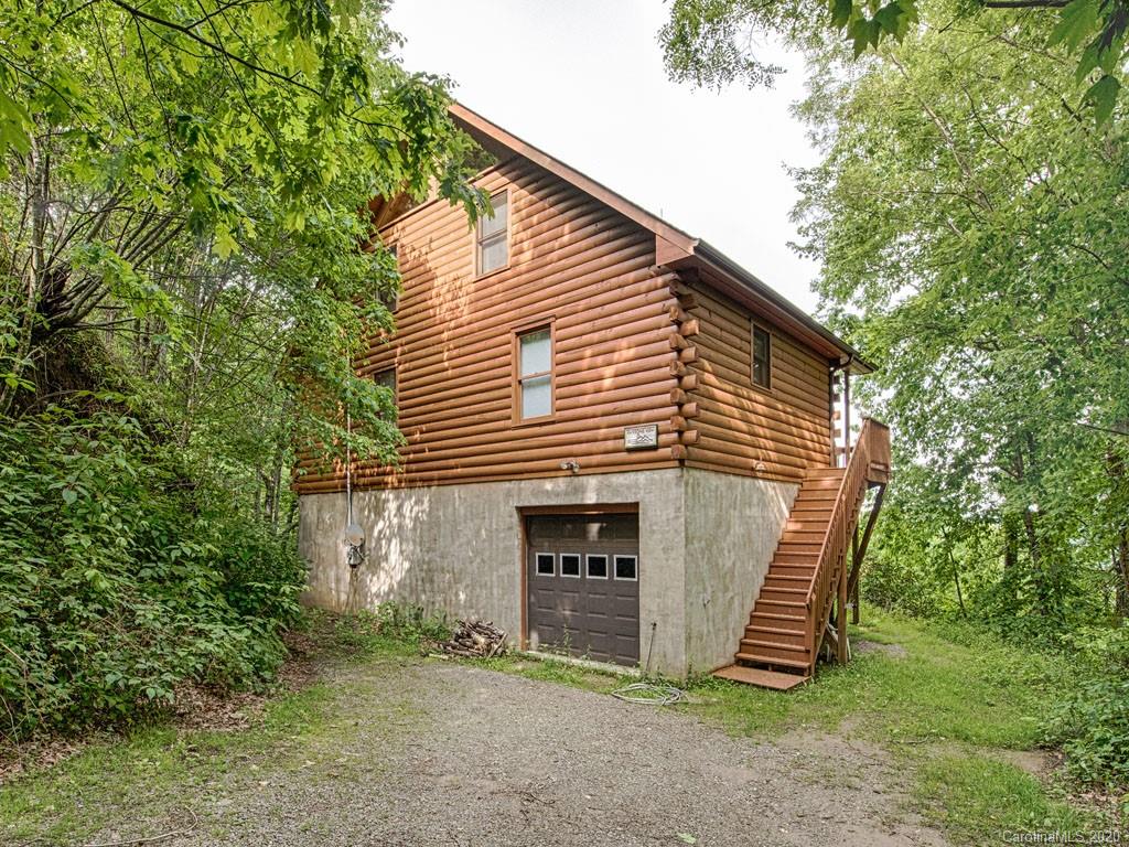 1118 Long Branch Road Maggie Valley, NC 28751 - Photo 1 of 25 Gallery Image 1