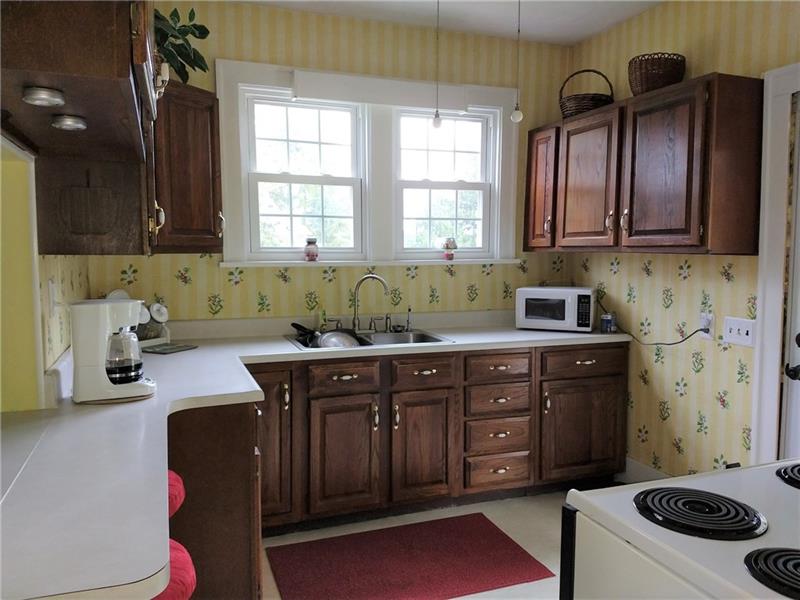 490 North Keel Ridge Road Hermitage, PA 16148 - Photo 9 of 20 Gallery Image 9