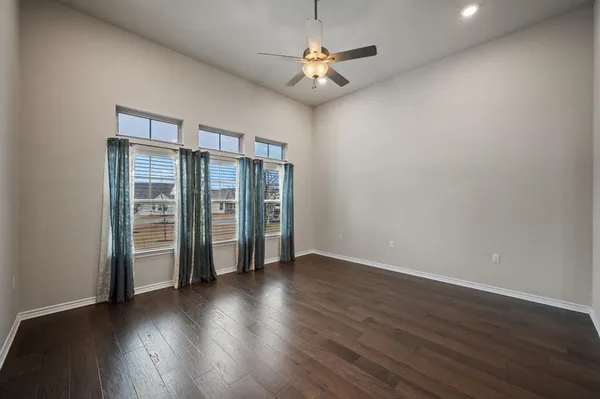 $1,995 | 305 Bolivar Way, Unit 101, San Marcos, TX 78666