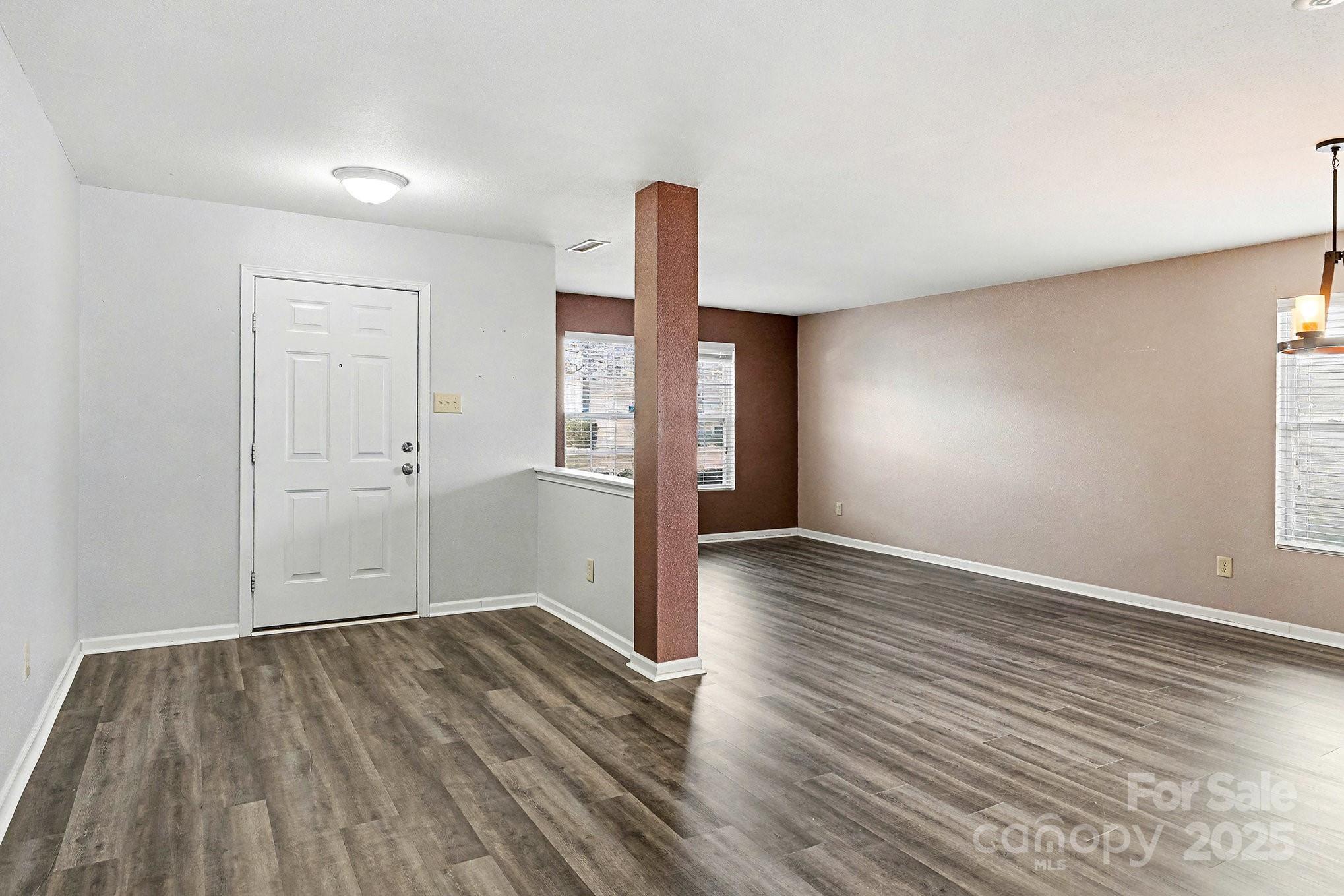 3901 Shasta Circle Clover, SC 29710 - Photo 2 of 31