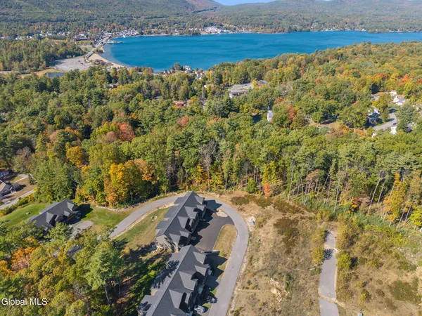 $650,000 | 24 Hill Crest Lane, Unit 5, Lake George, NY 12845