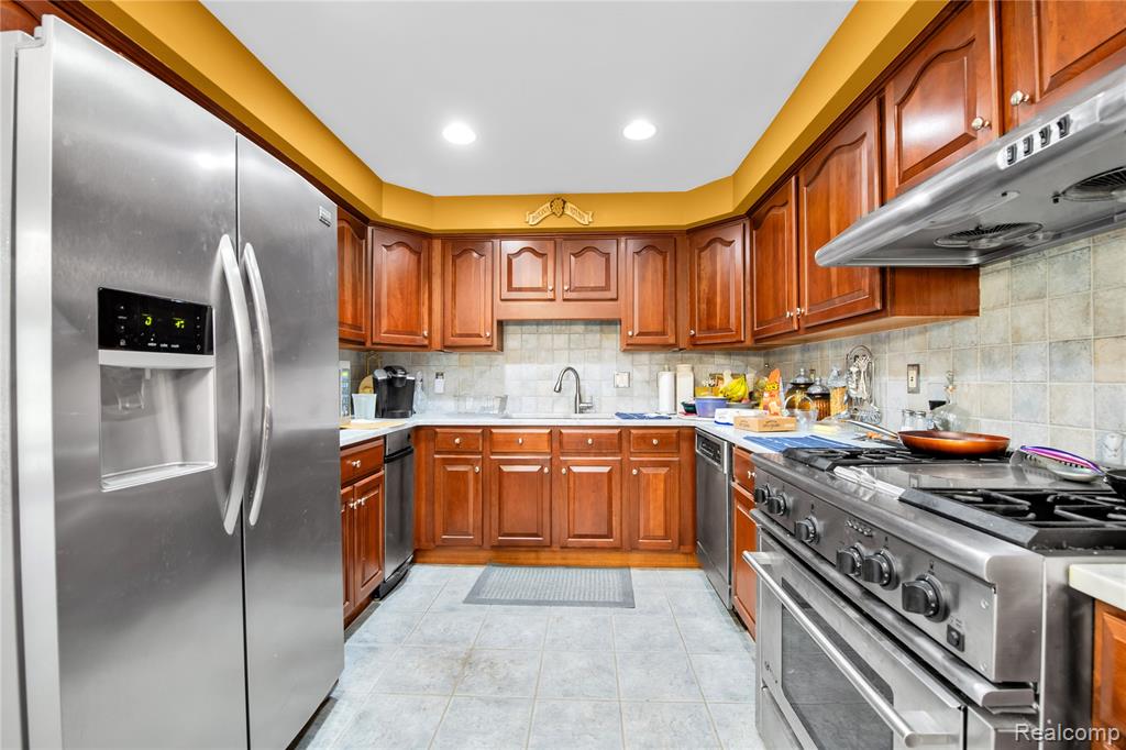 9000 Ferry Road Grosse Ile, MI 48138 - Photo 37 of 38 Gallery Image 37