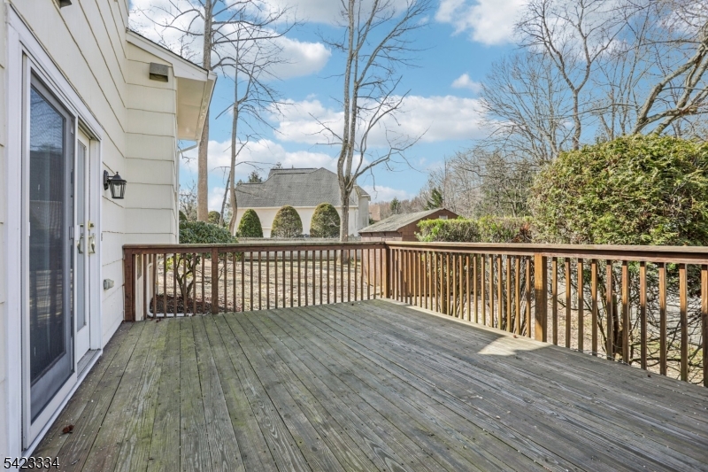 2 Eisenhower Road Closter, NJ 07624 - Photo 18 of 19