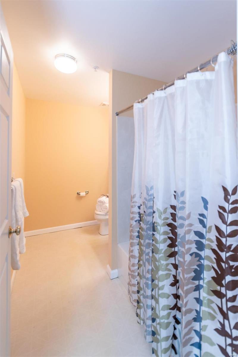 3605 Tracey Rich Rd Street, Unit 2A St. Louis, MO 63125 - Photo 17 of 25