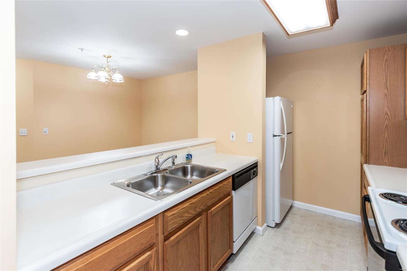 3605 Tracey Rich Rd Street, Unit 2A St. Louis, MO 63125 - Photo 8 of 25