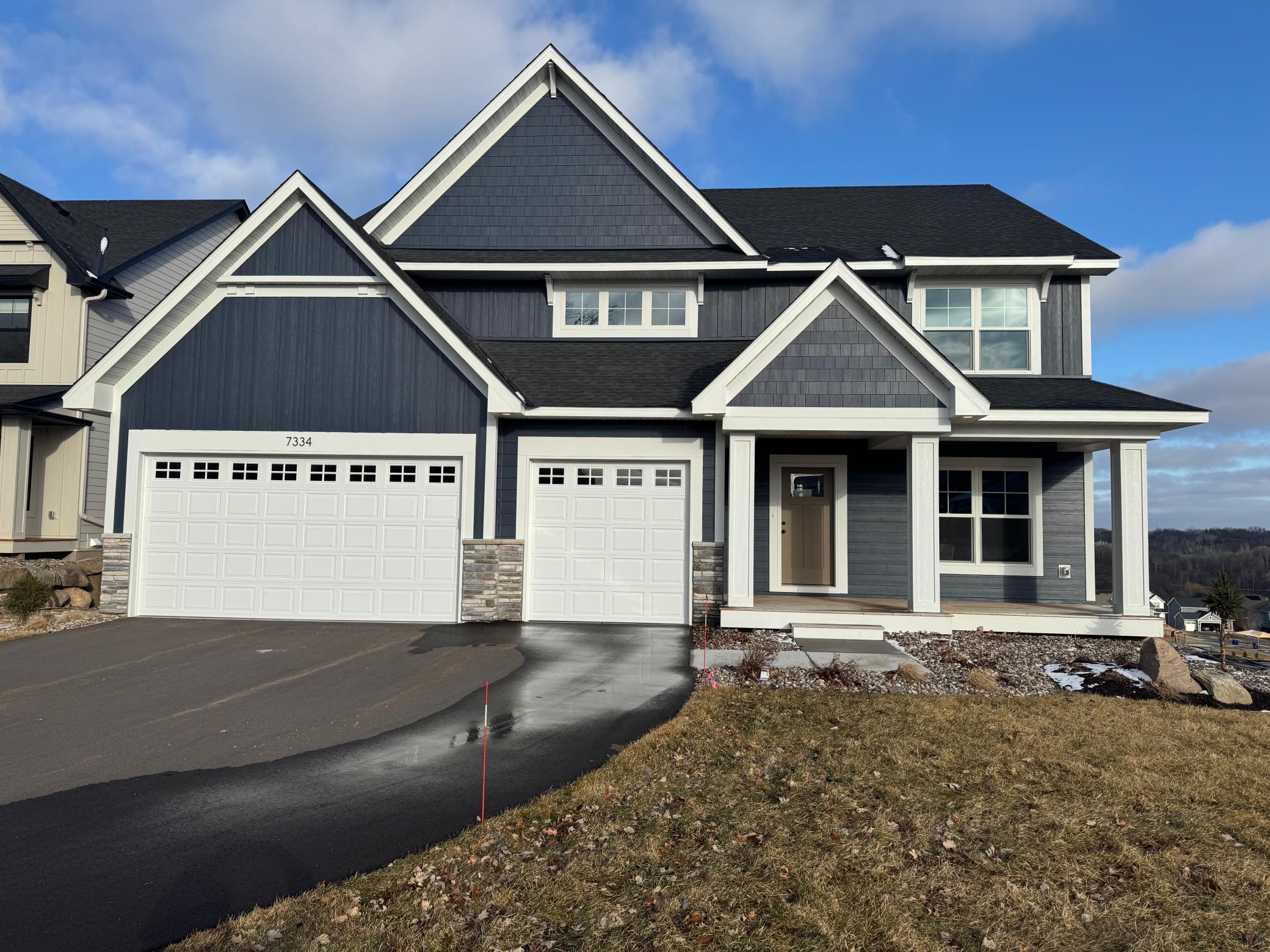 7334 Ambercrest Curve Inver Grove Heights, MN 55077 - Photo 2 of 52