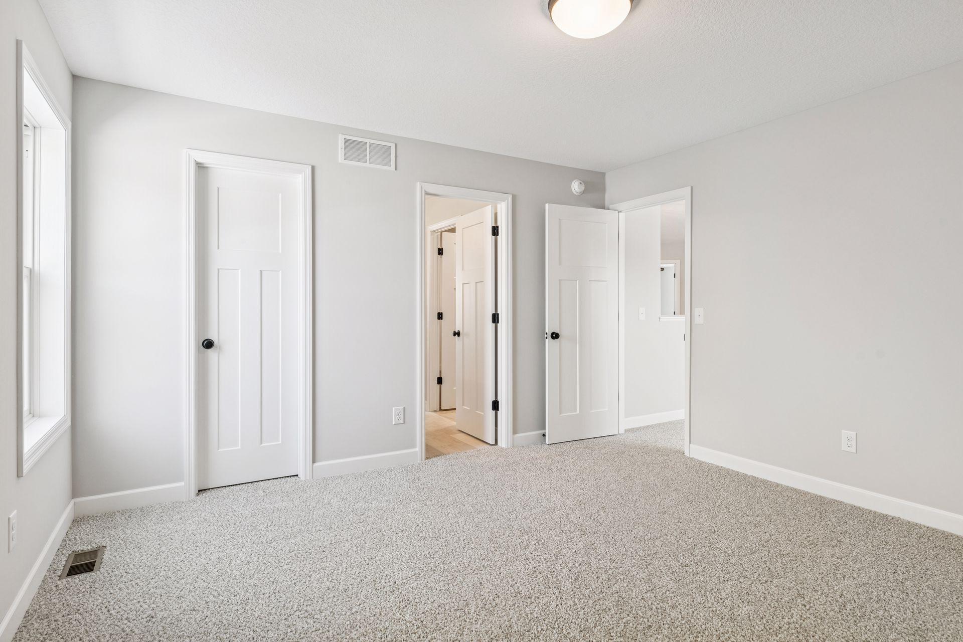 7334 Ambercrest Curve Inver Grove Heights, MN 55077 - Photo 25 of 52