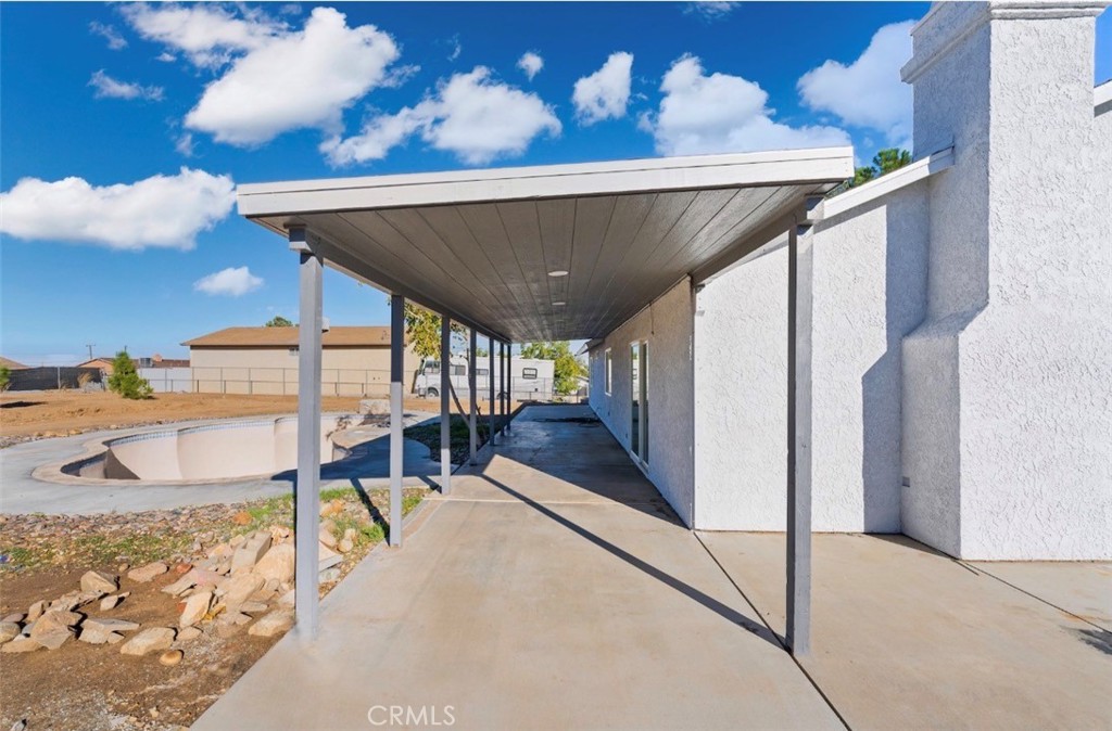 15352 Linden Street Hesperia, CA 92345 - Photo 29 of 39 a view of a living room and a couch