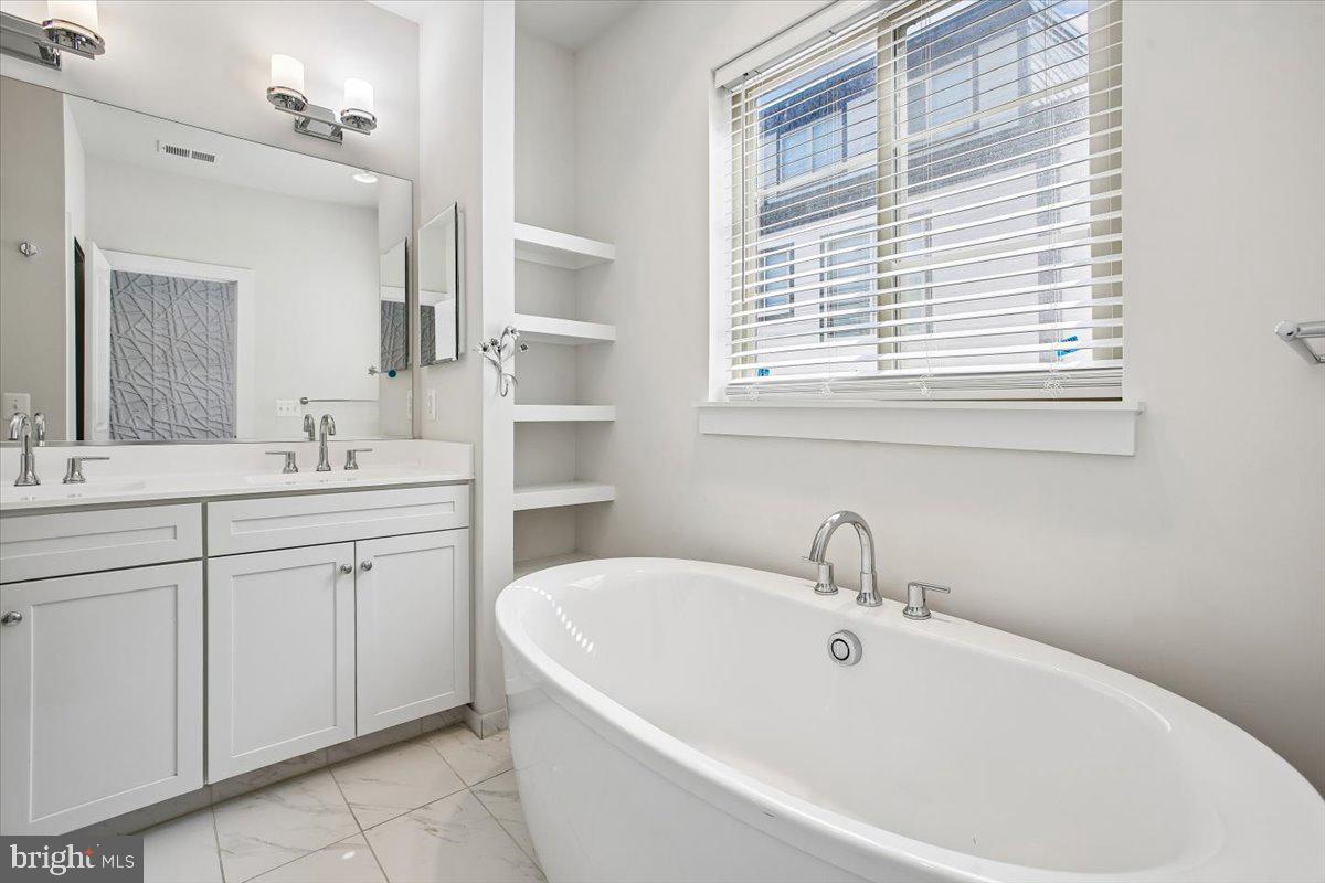 2865 Lowen Valley Road Alexandria, VA 22303 - Photo 32 of 80 Gallery Image 32