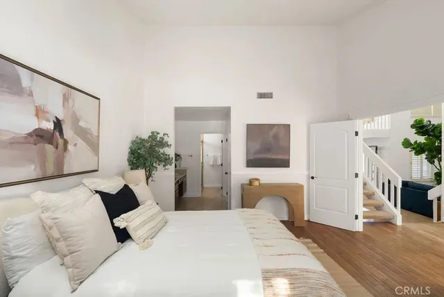 $1,245,000 | 24751 Woodhill Lane, Lake Forest, CA 92630