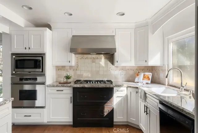 $1,245,000 | 24751 Woodhill Lane, Lake Forest, CA 92630