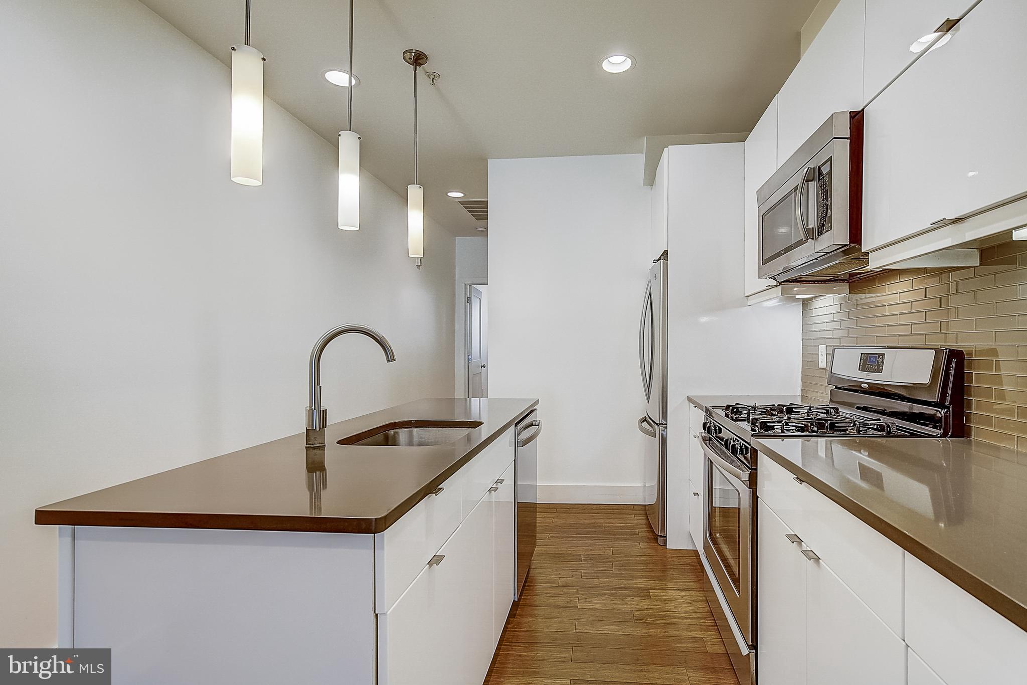 112 Market Street, Unit 2 Philadelphia, PA 19106 - Photo 13 of 28