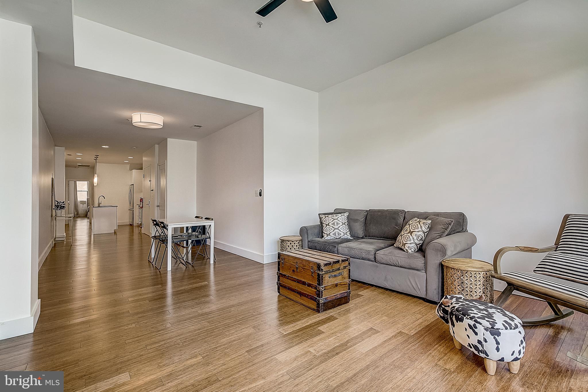 112 Market Street, Unit 2 Philadelphia, PA 19106 - Photo 3 of 28