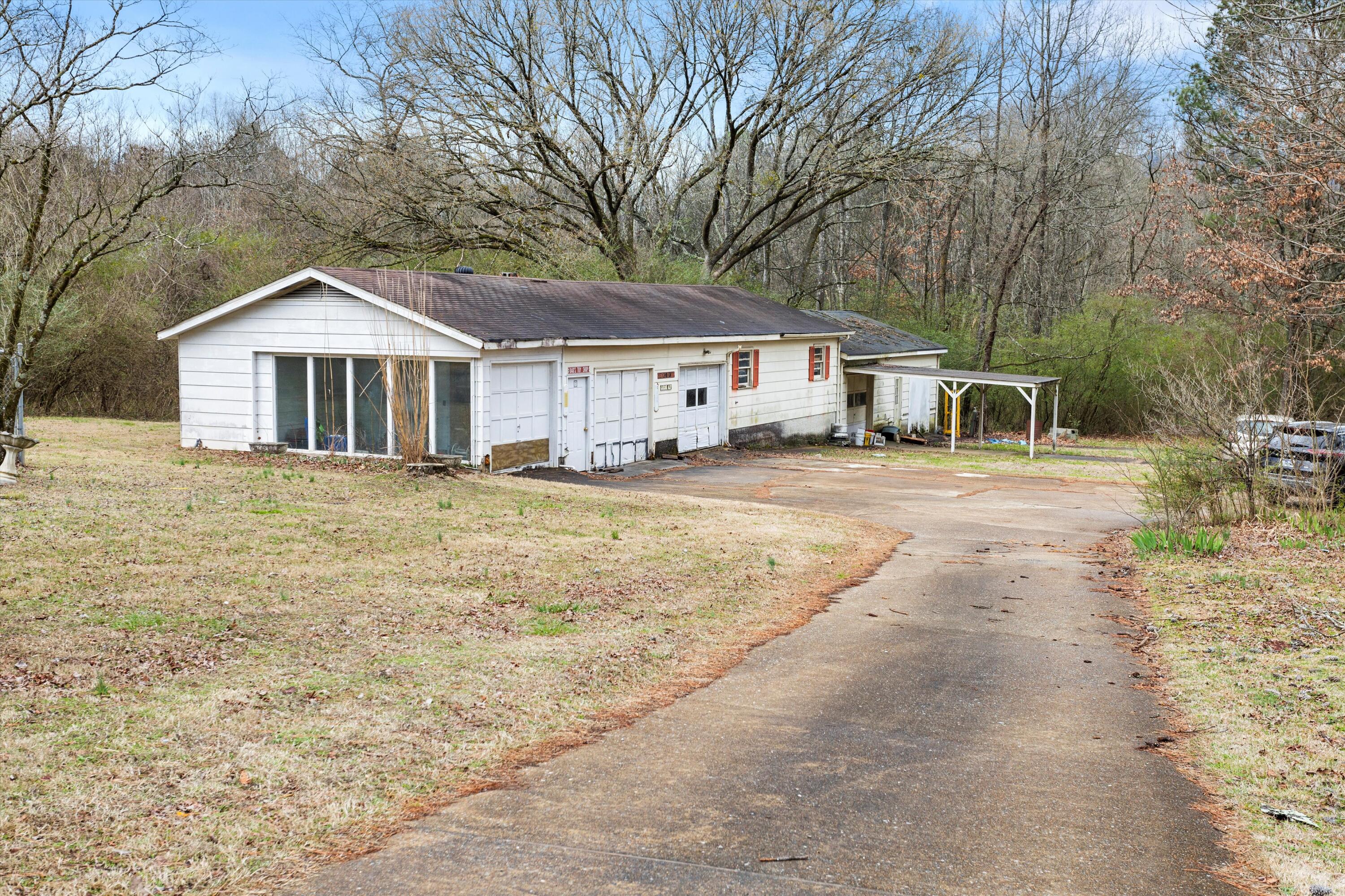 703 Moccasin Bend Road Chattanooga, TN 37405 - Photo 25 of 32 27-IMG_8005