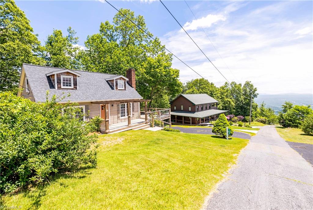 163 Alpine Way Fancy Gap, VA 24328 - Photo 2 of 37