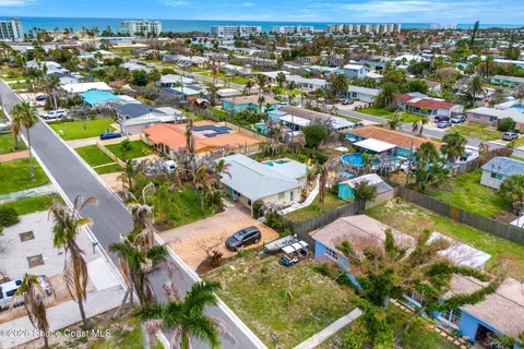 $525,000 | 140 Southeast 4th Street, Satellite Beach, FL 32937