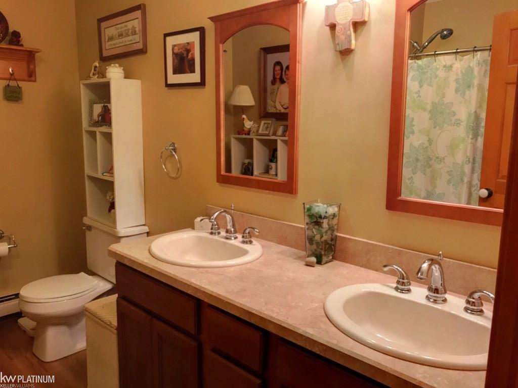 3861 State Road Fort Gratiot, MI 48059 - Photo 34 of 62 31321054-33.JPG