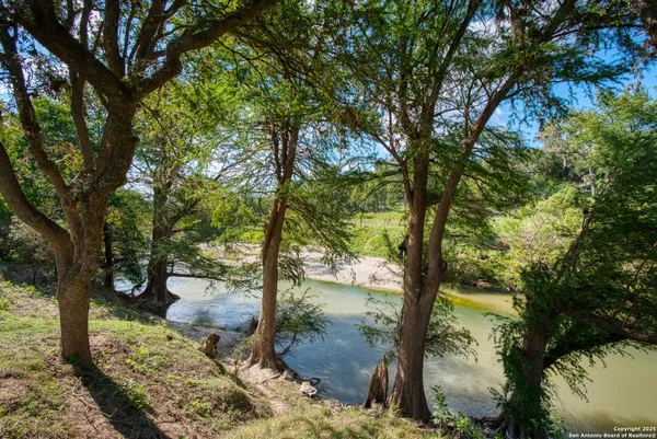 $3,200,000 | 179 Riverwood, Boerne, TX 78006