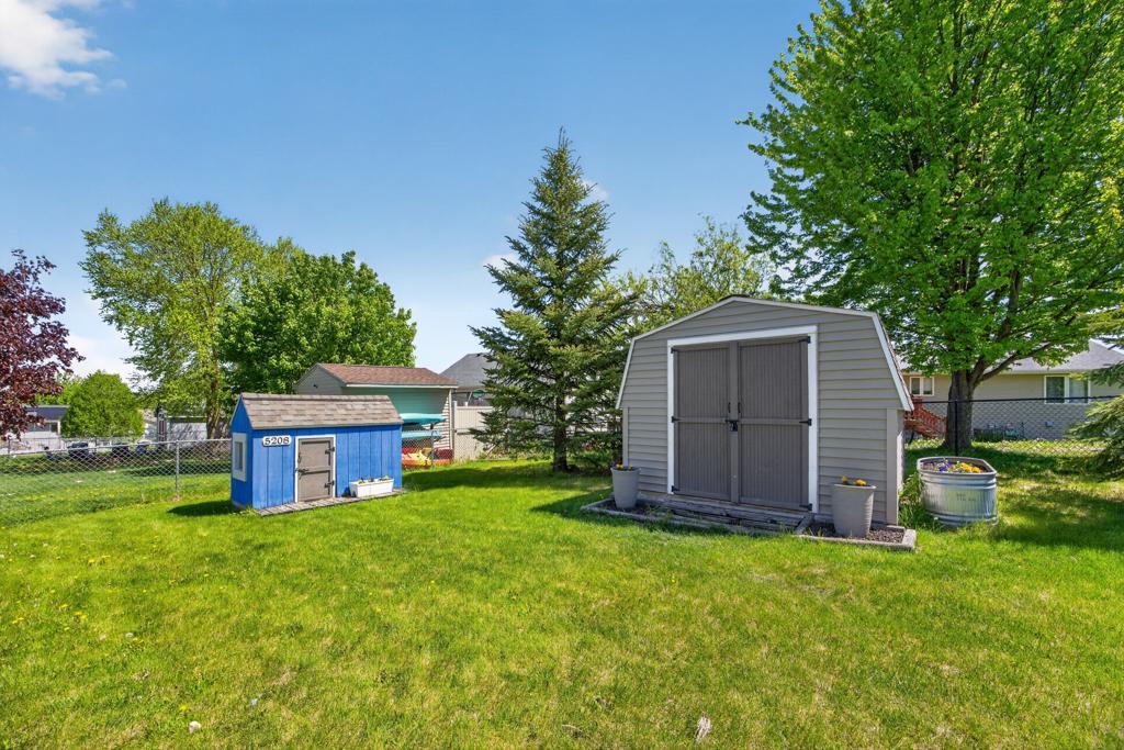 5208 Pinehurst Lane Northwest Rochester, MN 55901 - Photo 41 of 45